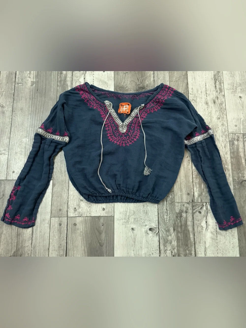Free People Boho Long Sleeve Embroidered Navy Pink Peasant Top Small